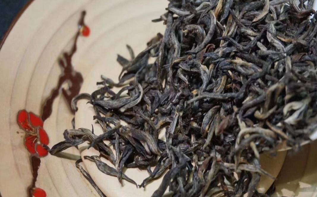 重庆最出名的茶叶（红茶茶叶图片）